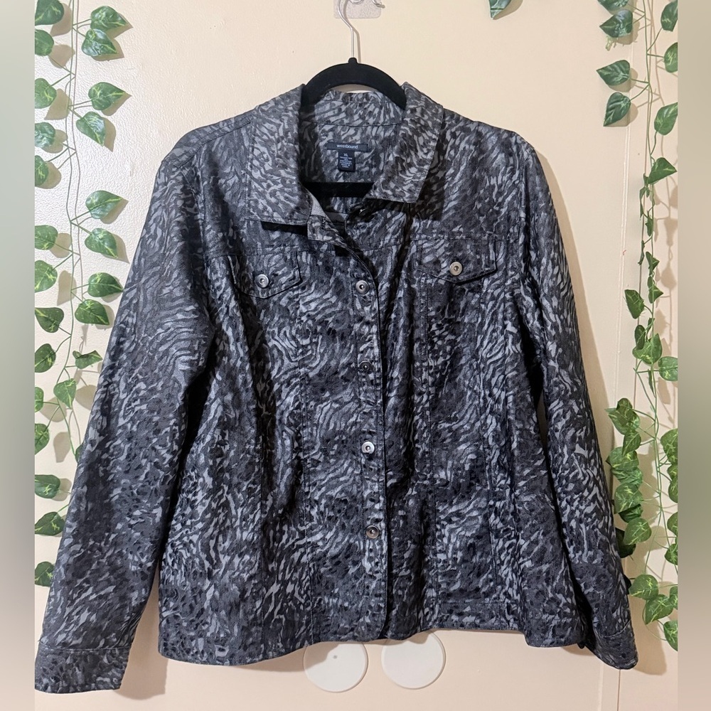 Westbound Black and Gray Patterned Jean Jacket - Picture 2 of 13